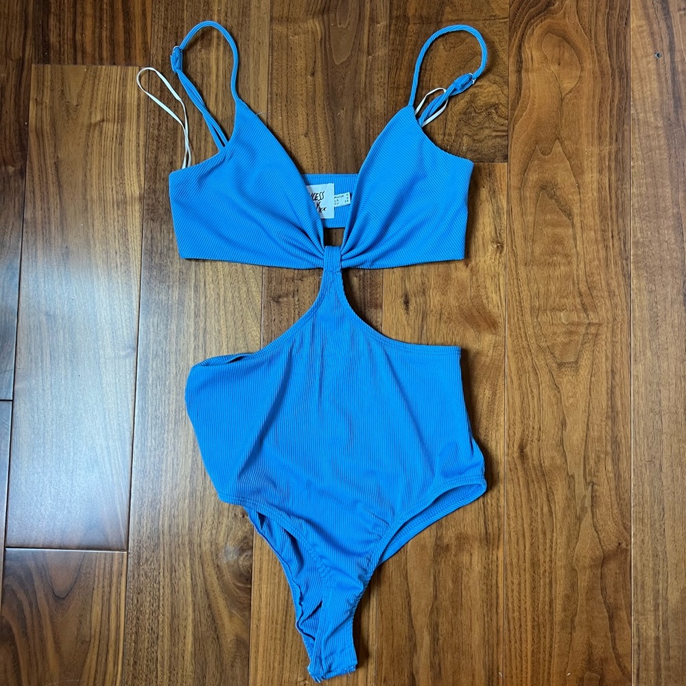 Princess polly blue bodysuit au 6 us 2